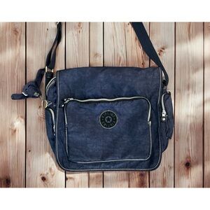 Kipling messenger bag 15x12